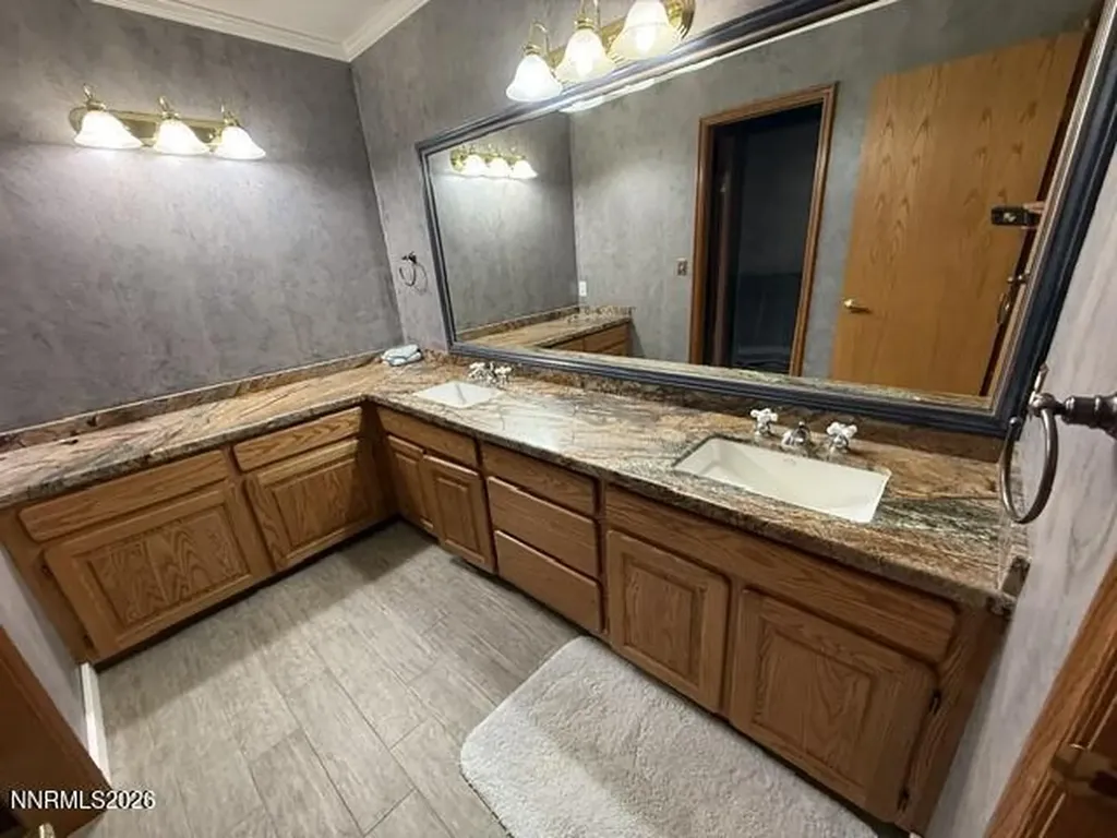 585 Highway 40 Verdi NV 89439