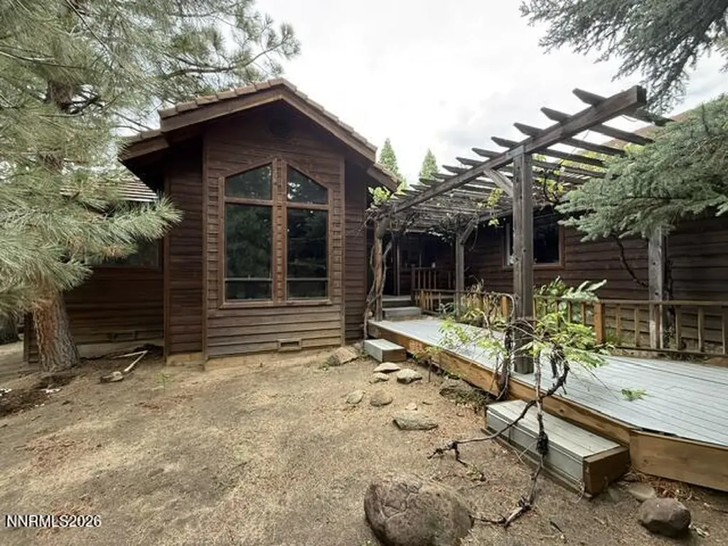 585 Highway 40 Verdi NV 89439