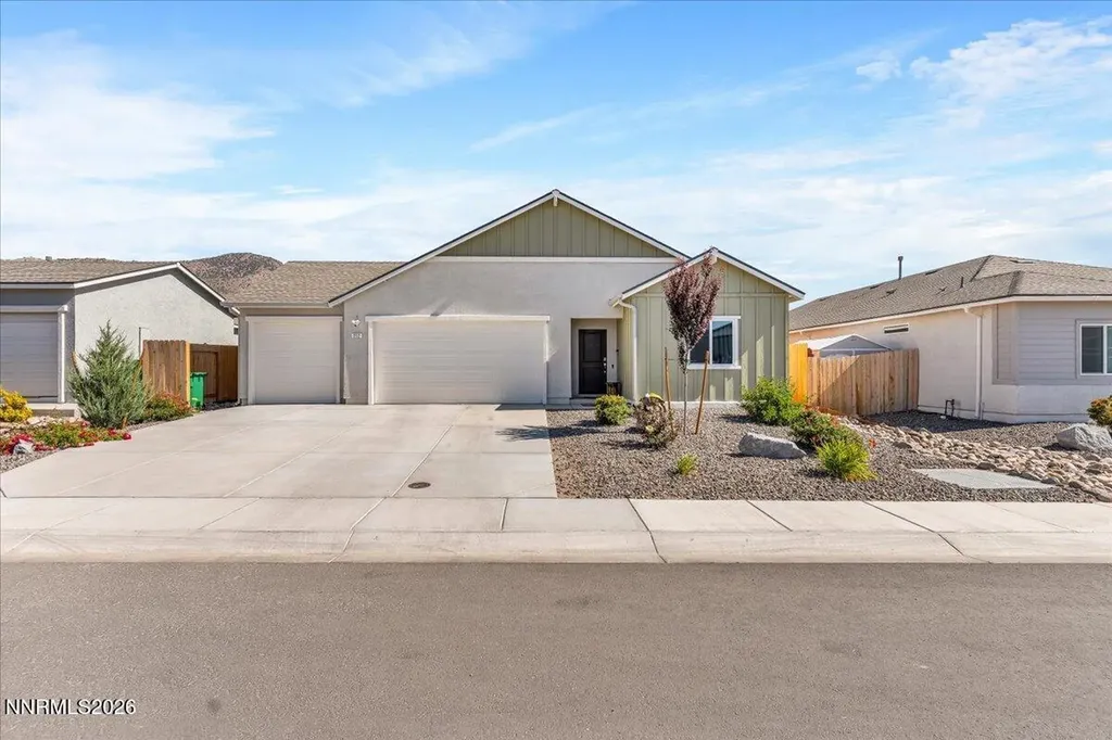 212 Chandler Dayton NV 89403