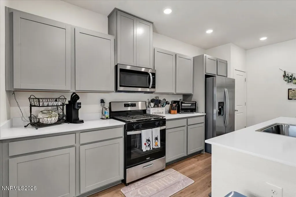 212 Chandler Dayton NV 89403