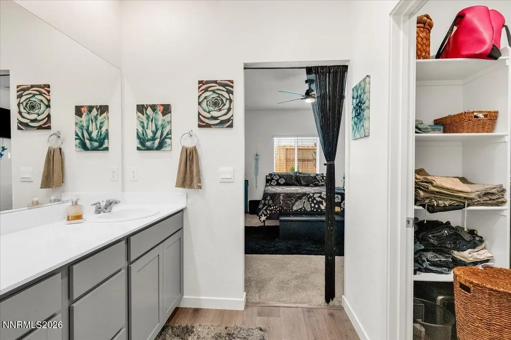 212 Chandler Dayton NV 89403