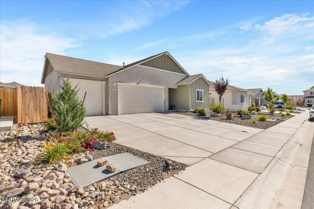 212 Chandler Dayton NV 89403