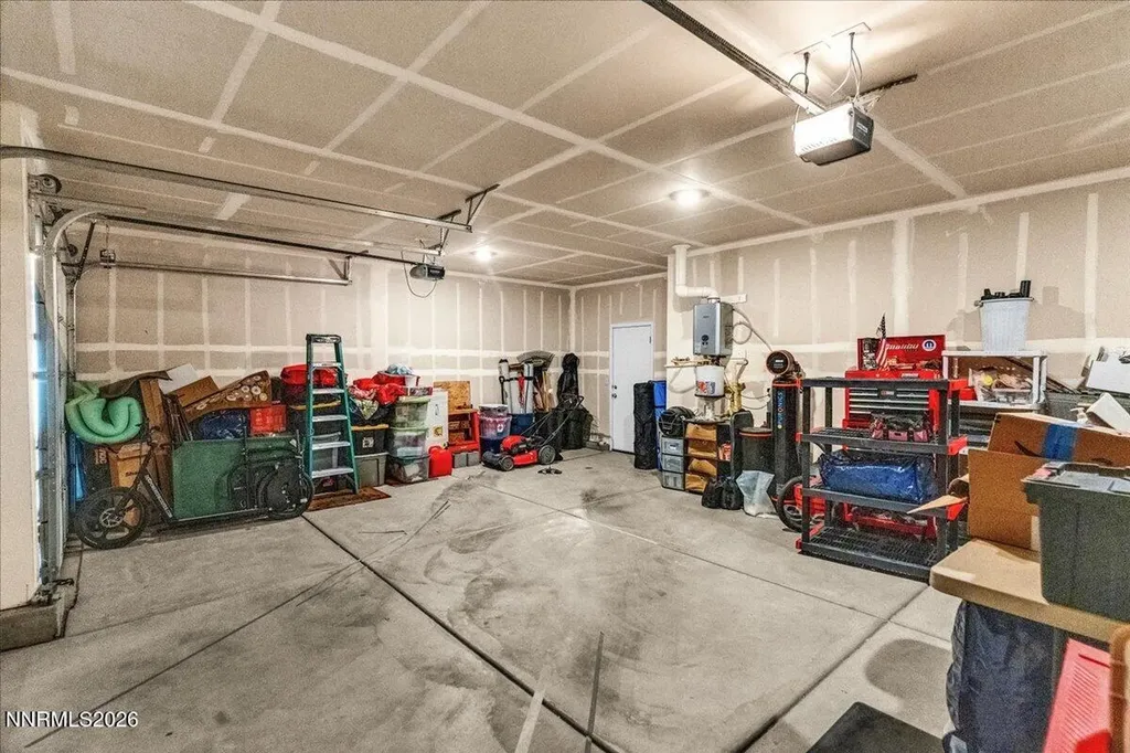 212 Chandler Dayton NV 89403