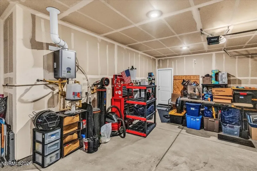 212 Chandler Dayton NV 89403