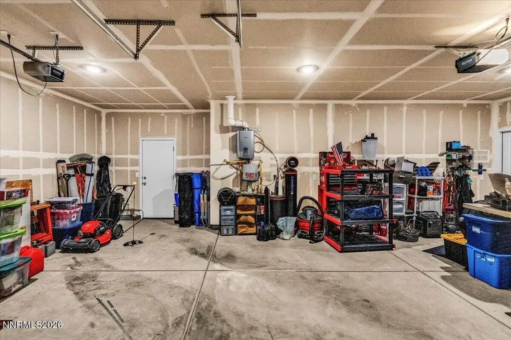 212 Chandler Dayton NV 89403