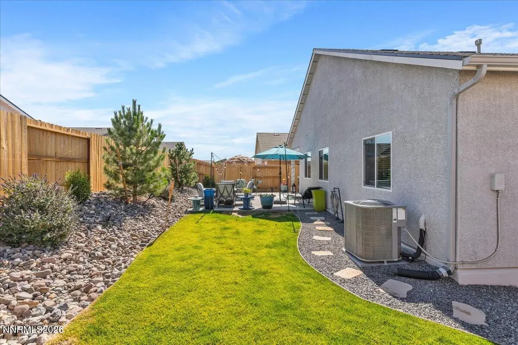 212 Chandler Dayton NV 89403