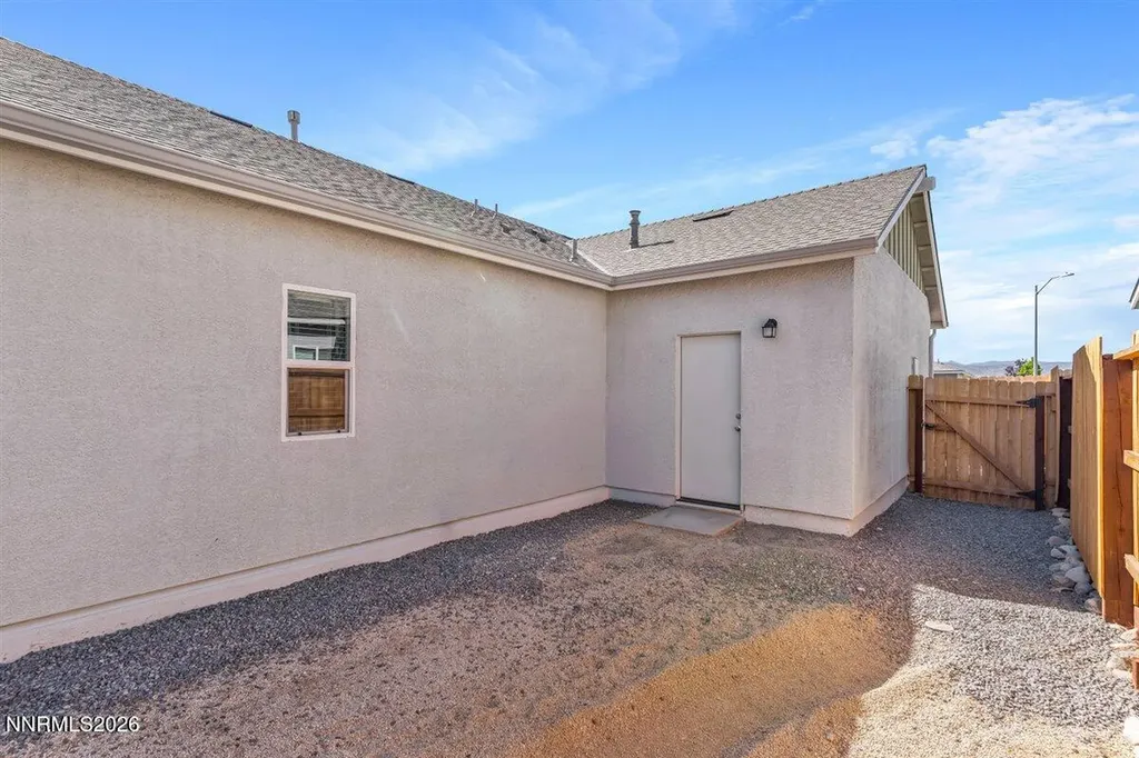 212 Chandler Dayton NV 89403