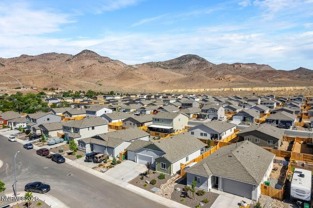 212 Chandler Dayton NV 89403