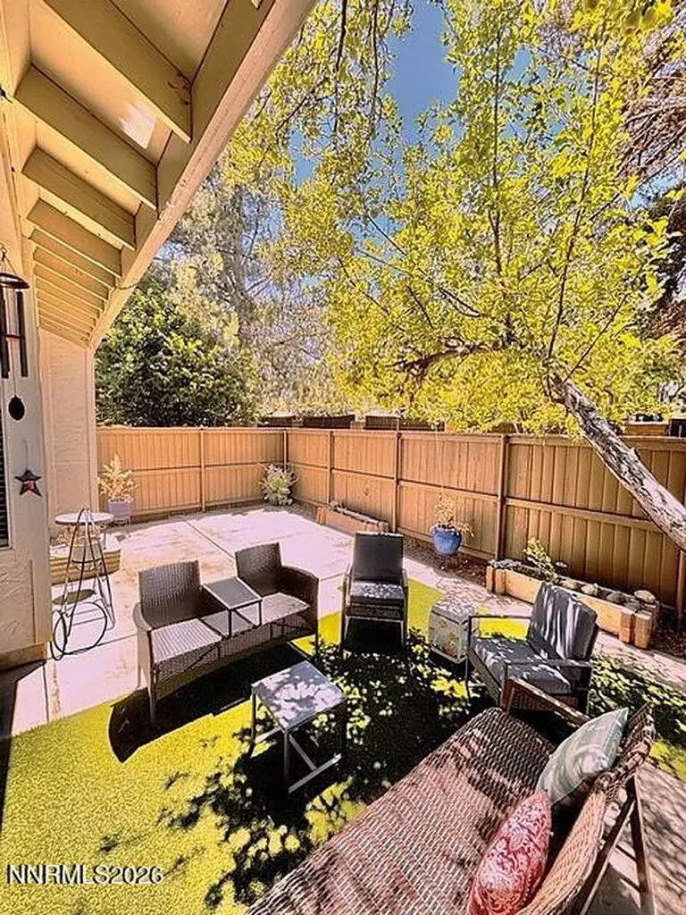 3903 Henry Reno NV 89509