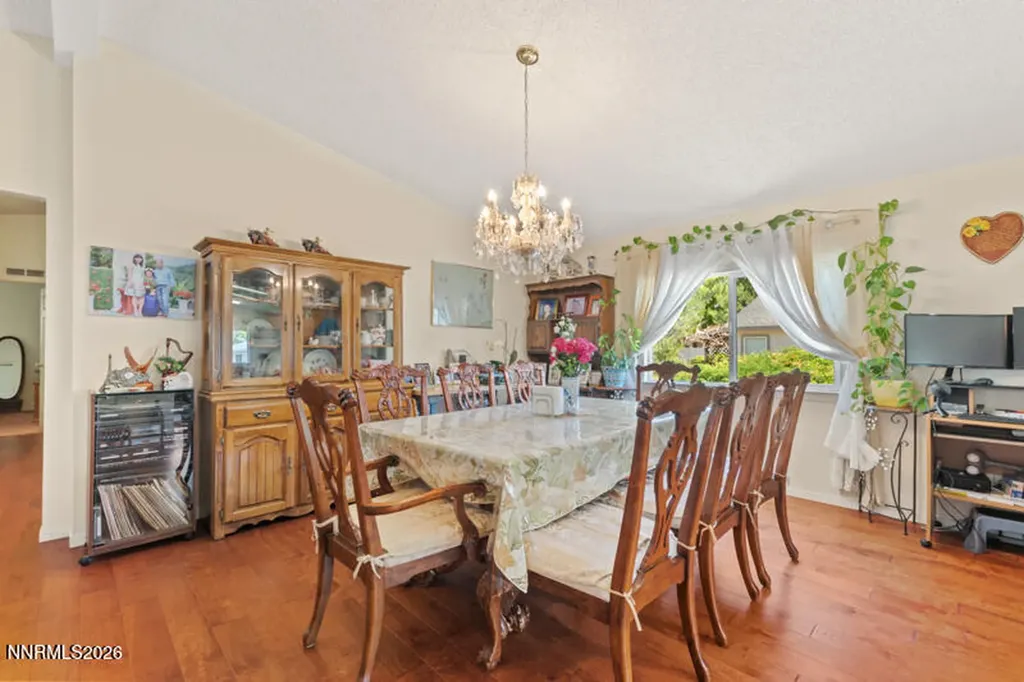 232 Avenue De La Bleu De Clair Sparks NV 89434