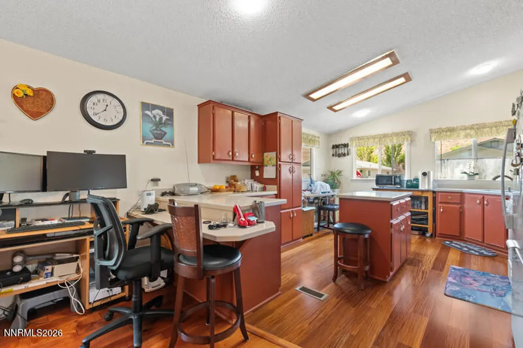 232 Avenue De La Bleu De Clair Sparks NV 89434