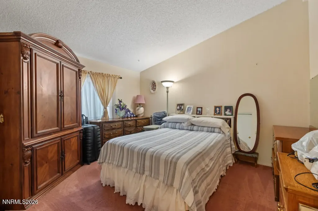 232 Avenue De La Bleu De Clair Sparks NV 89434