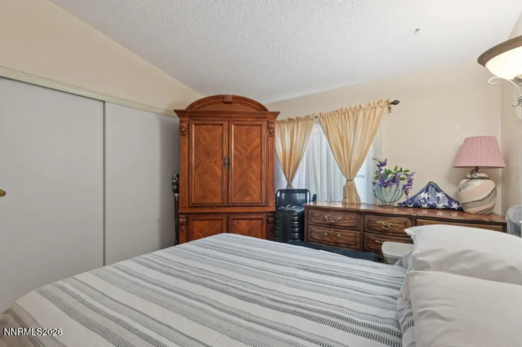 232 Avenue De La Bleu De Clair Sparks NV 89434