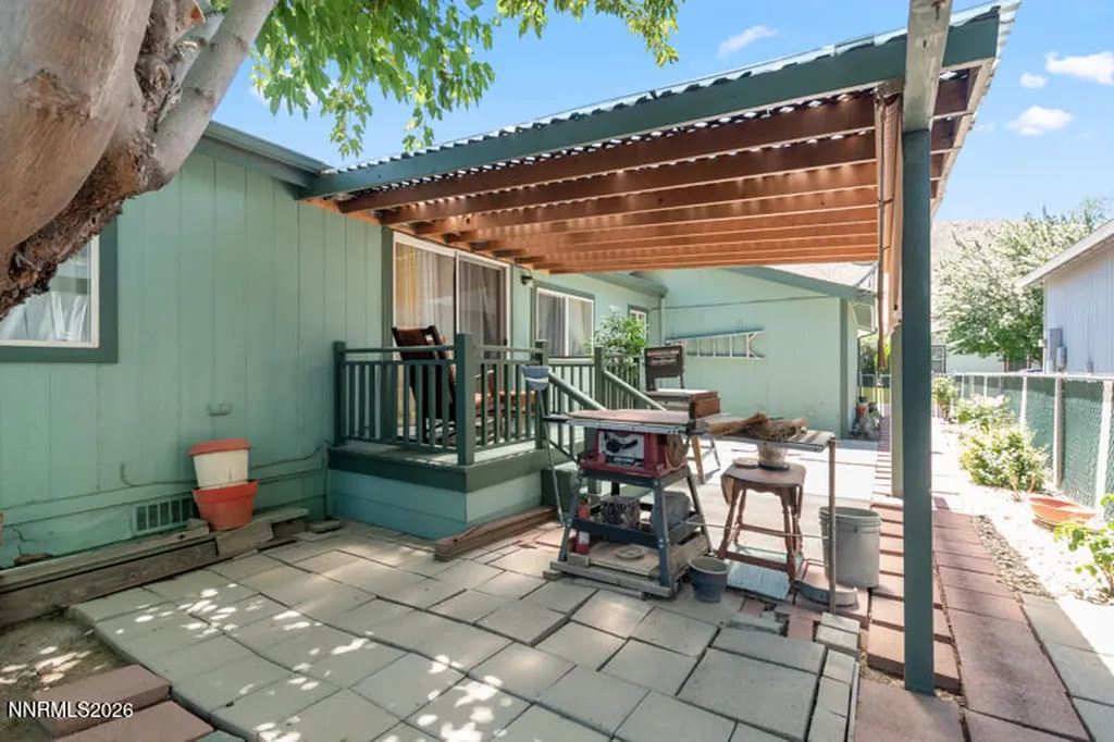 232 Avenue De La Bleu De Clair Sparks NV 89434