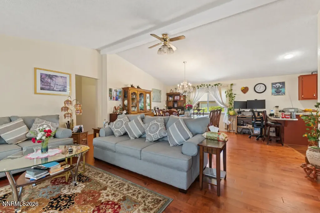 232 Avenue De La Bleu De Clair Sparks NV 89434