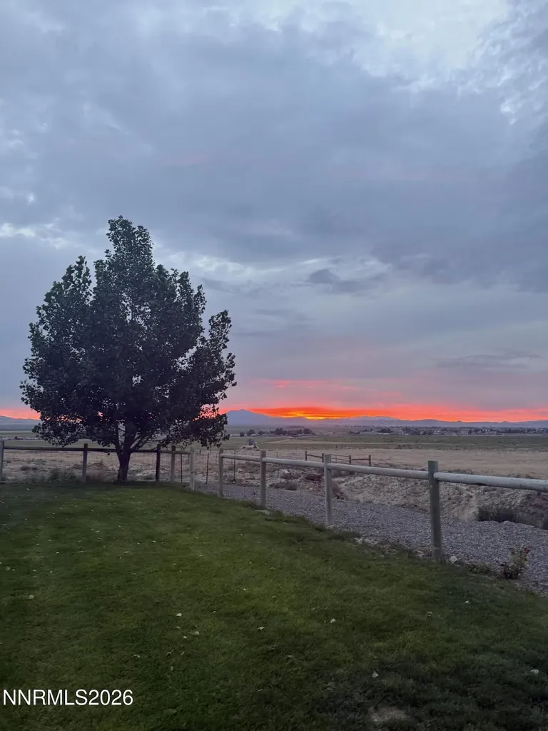 4755 Saddlehorn Winnemucca NV 89445