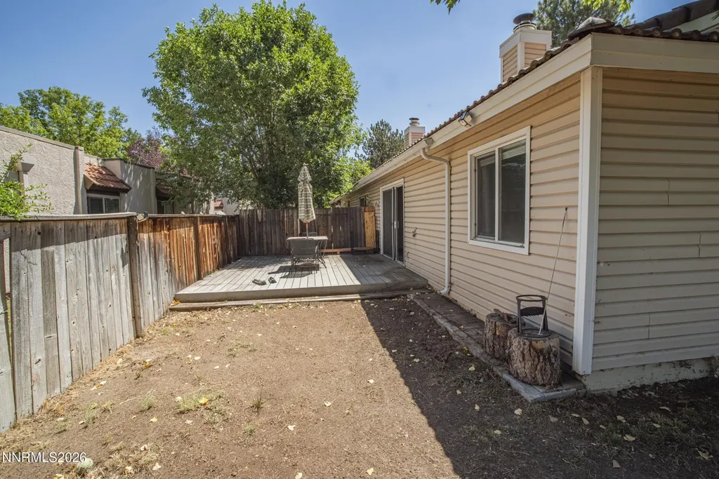 1111 Bradley Sparks NV 89434