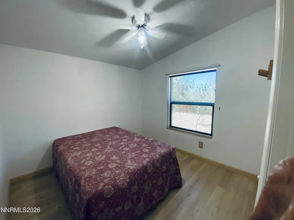 1351 Spruce Silver Springs NV 89429