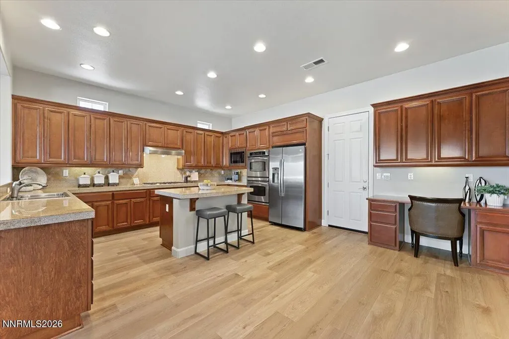 10155 Burghley Reno NV 89521