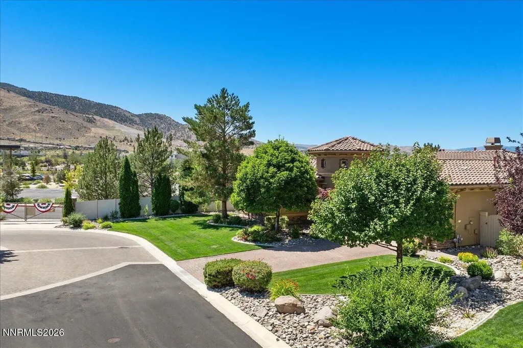 10155 Burghley Reno NV 89521
