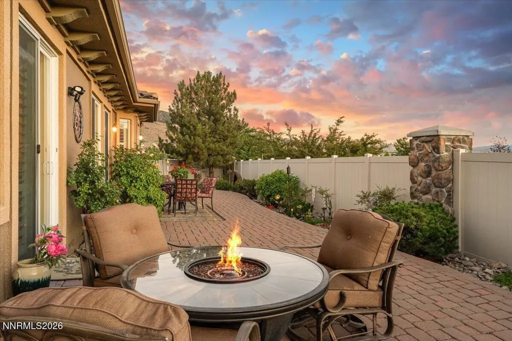 10155 Burghley Reno NV 89521