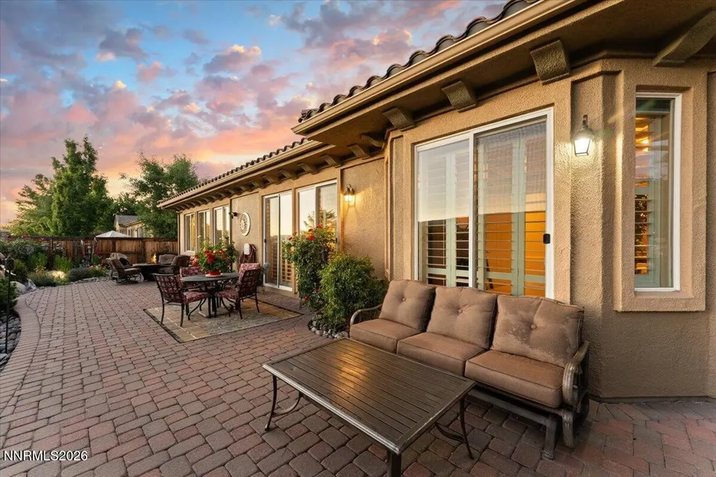 10155 Burghley Reno NV 89521