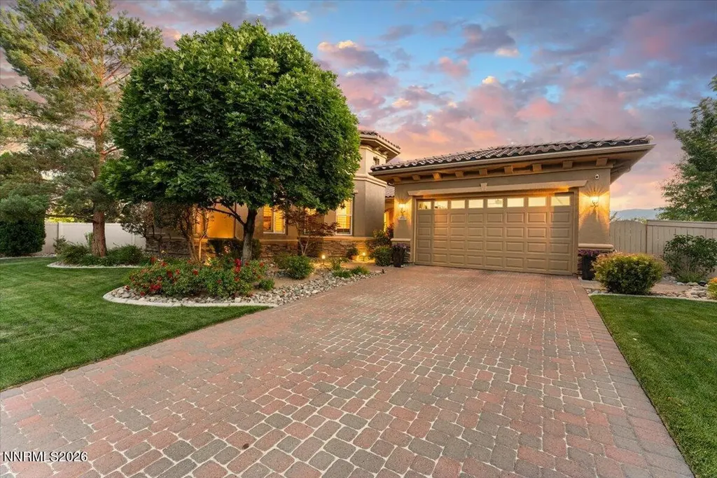 10155 Burghley Reno NV 89521