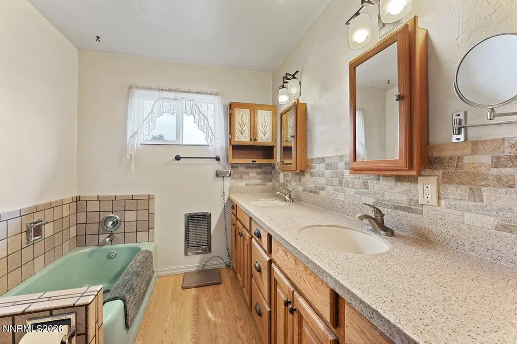 1500 Eastlake Washoe Valley NV 89704