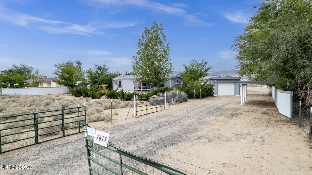 7615 Bass Silver Springs NV 89429