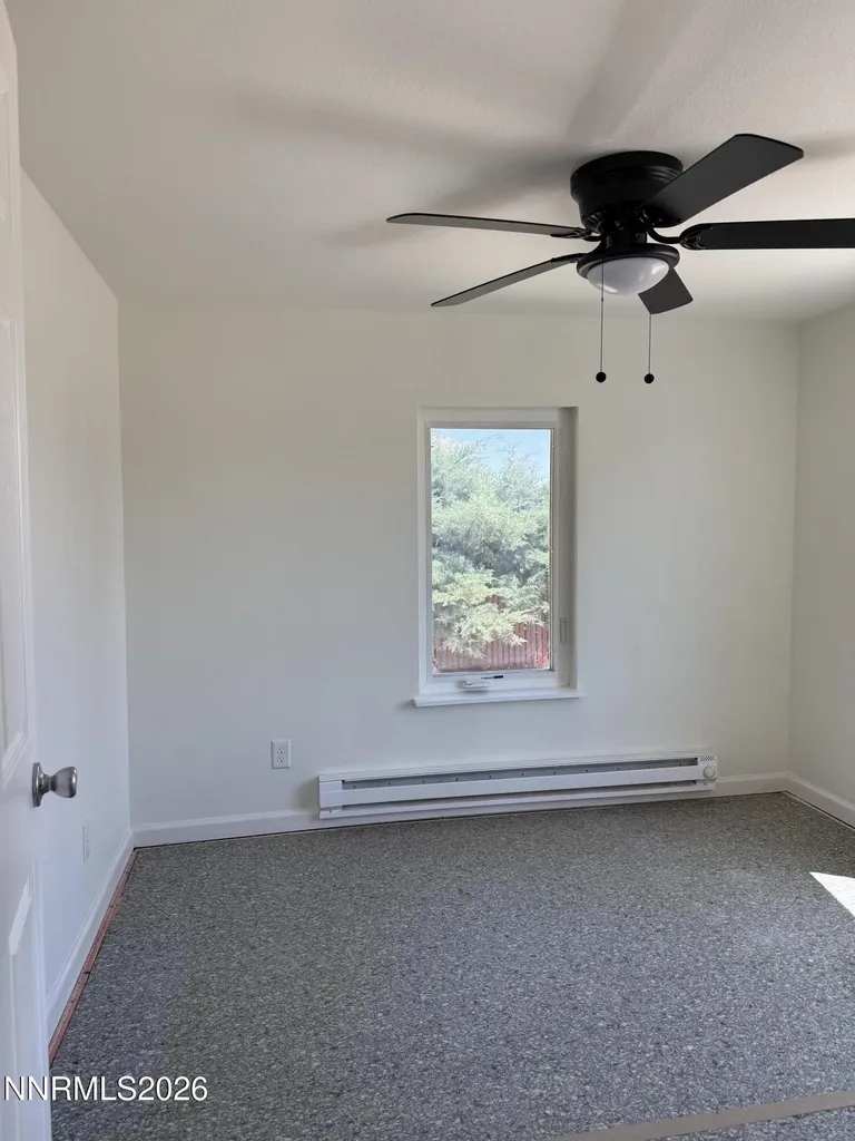 514 Oregon Yerington NV 89447