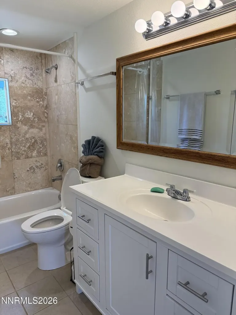 514 Oregon Yerington NV 89447