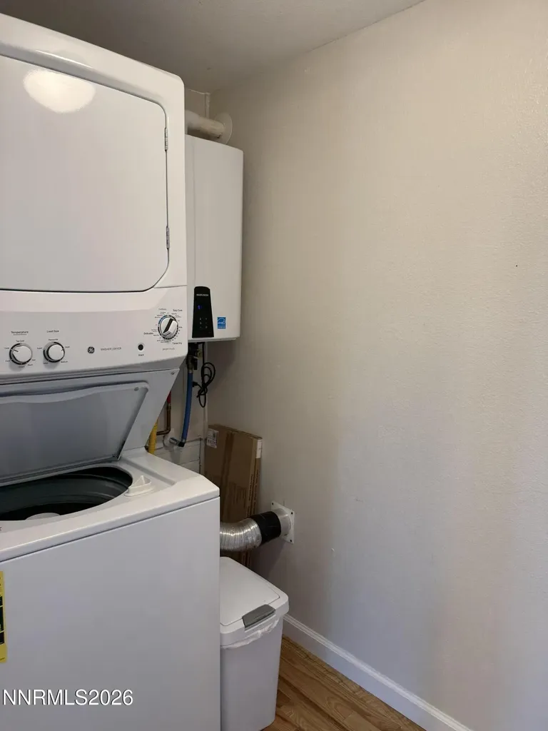 514 Oregon Yerington NV 89447