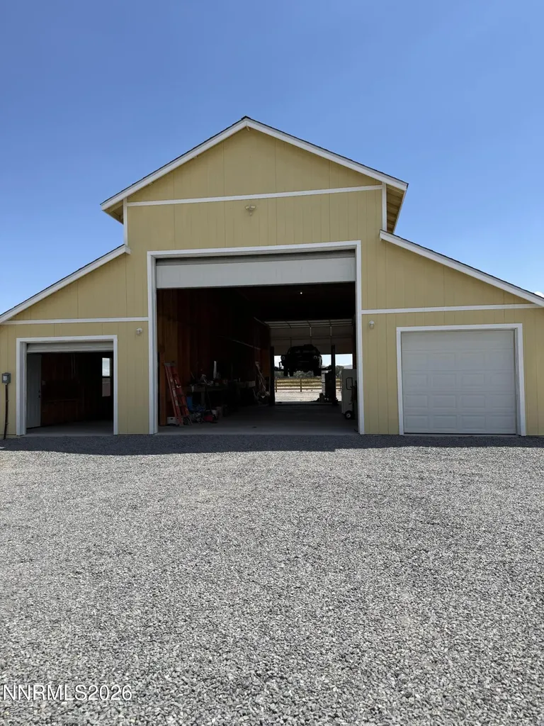 514 Oregon Yerington NV 89447
