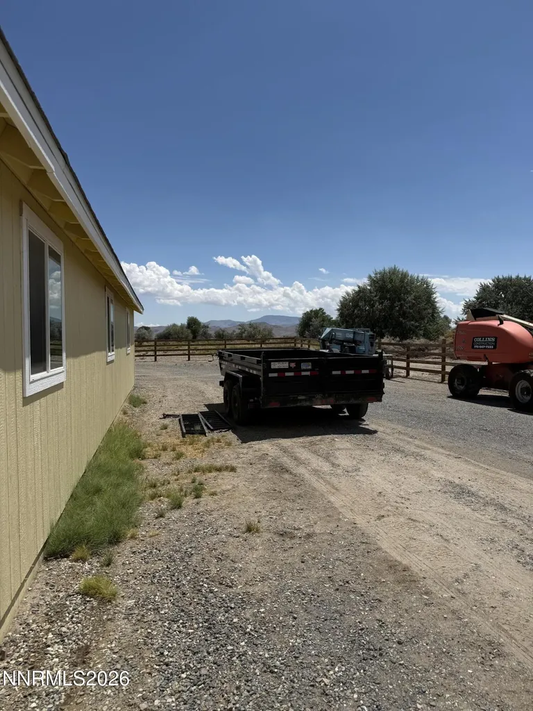 514 Oregon Yerington NV 89447