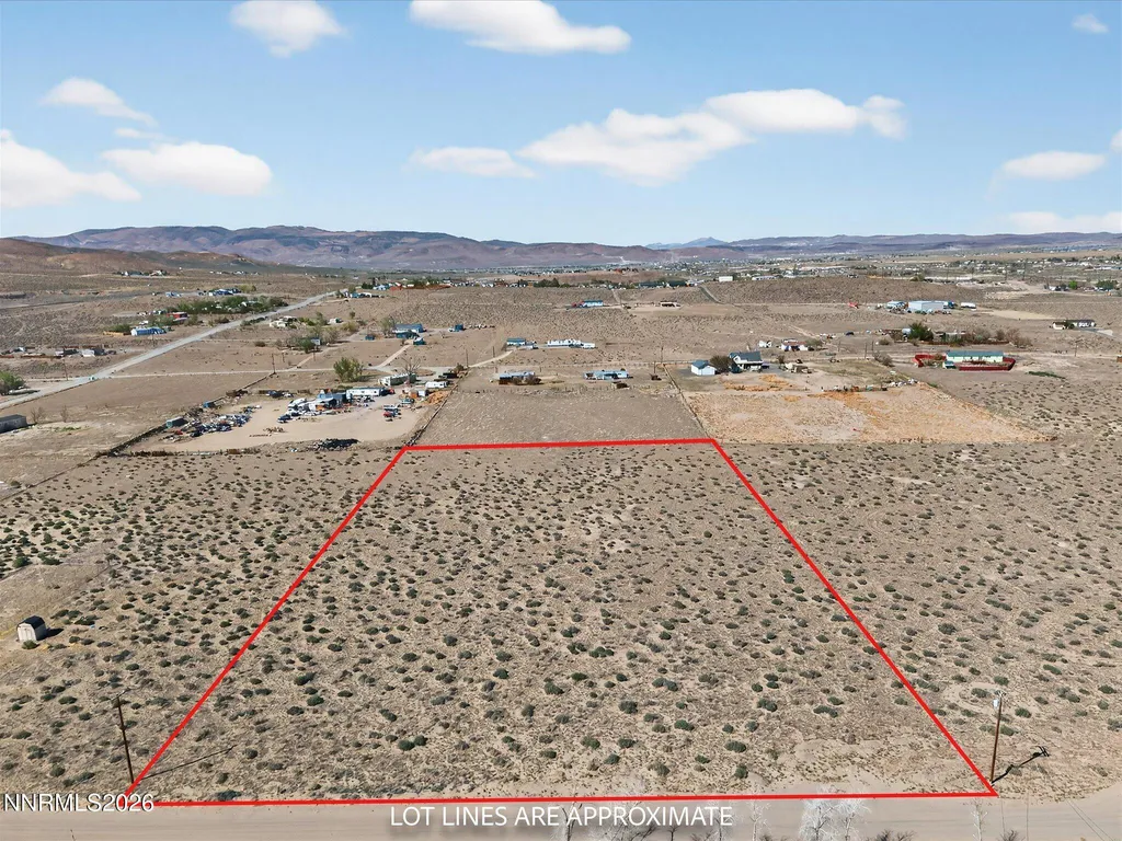 1340 Badger Silver Springs NV 89429
