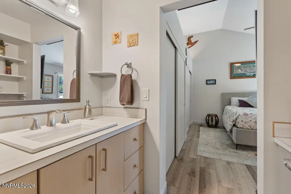 3199 Oakshire Reno NV 89509