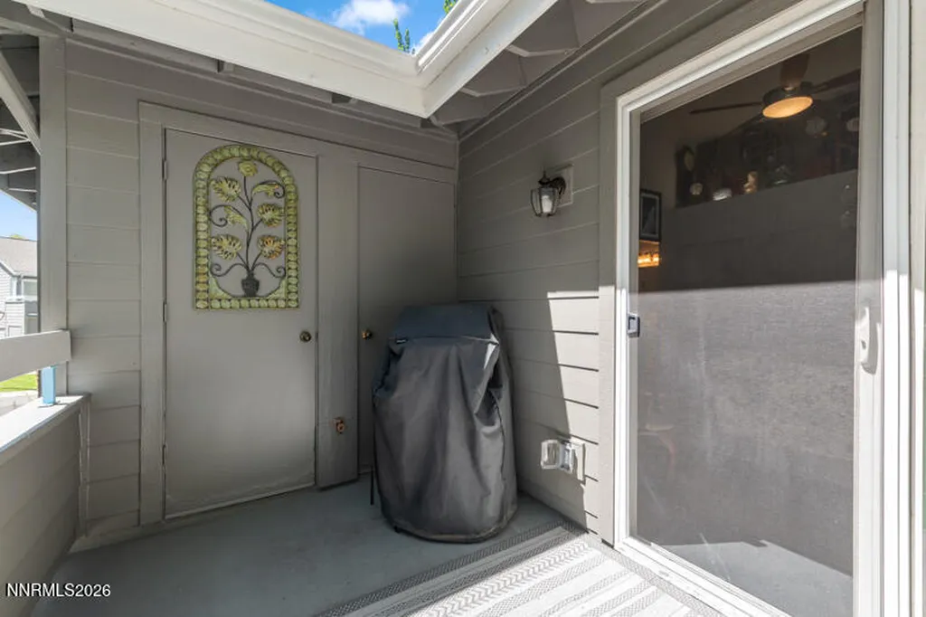 3199 Oakshire Reno NV 89509