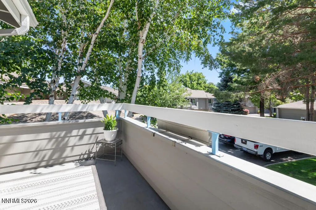 3199 Oakshire Reno NV 89509