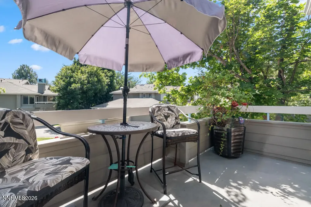 3199 Oakshire Reno NV 89509
