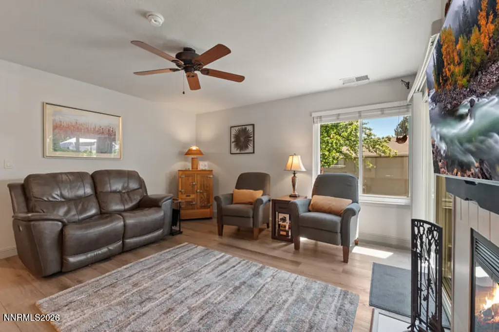 3199 Oakshire Reno NV 89509