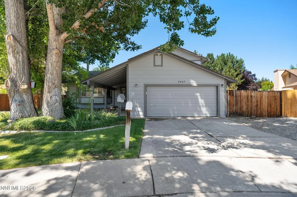 3457 Montezuma Sparks NV 89434