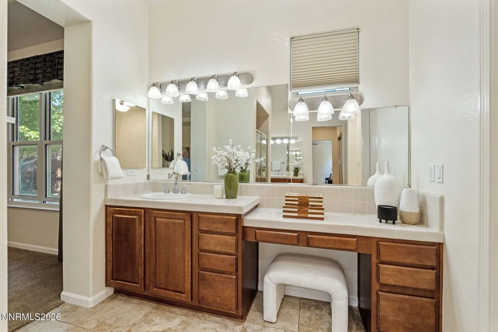 1629 Bridgeview Reno NV 89521