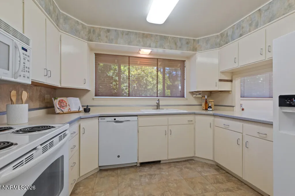 2370 Skyline Reno NV 89509