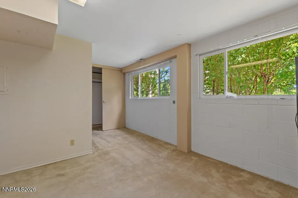 2370 Skyline Reno NV 89509