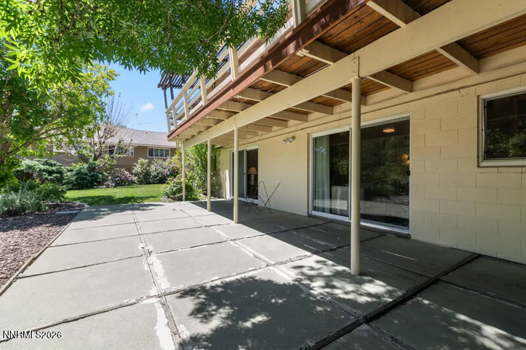 2370 Skyline Reno NV 89509