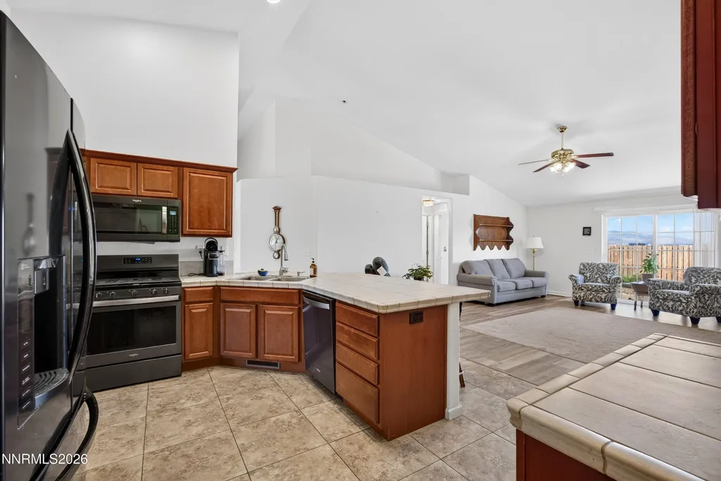 1330 Petar Gardnerville NV 89410