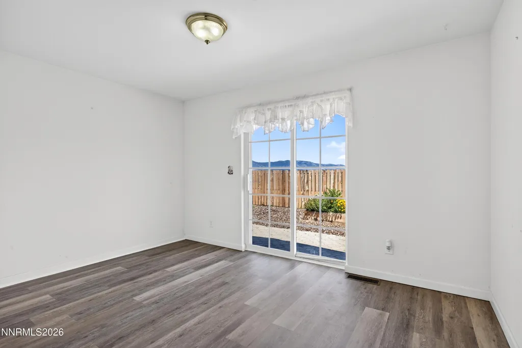 1330 Petar Gardnerville NV 89410