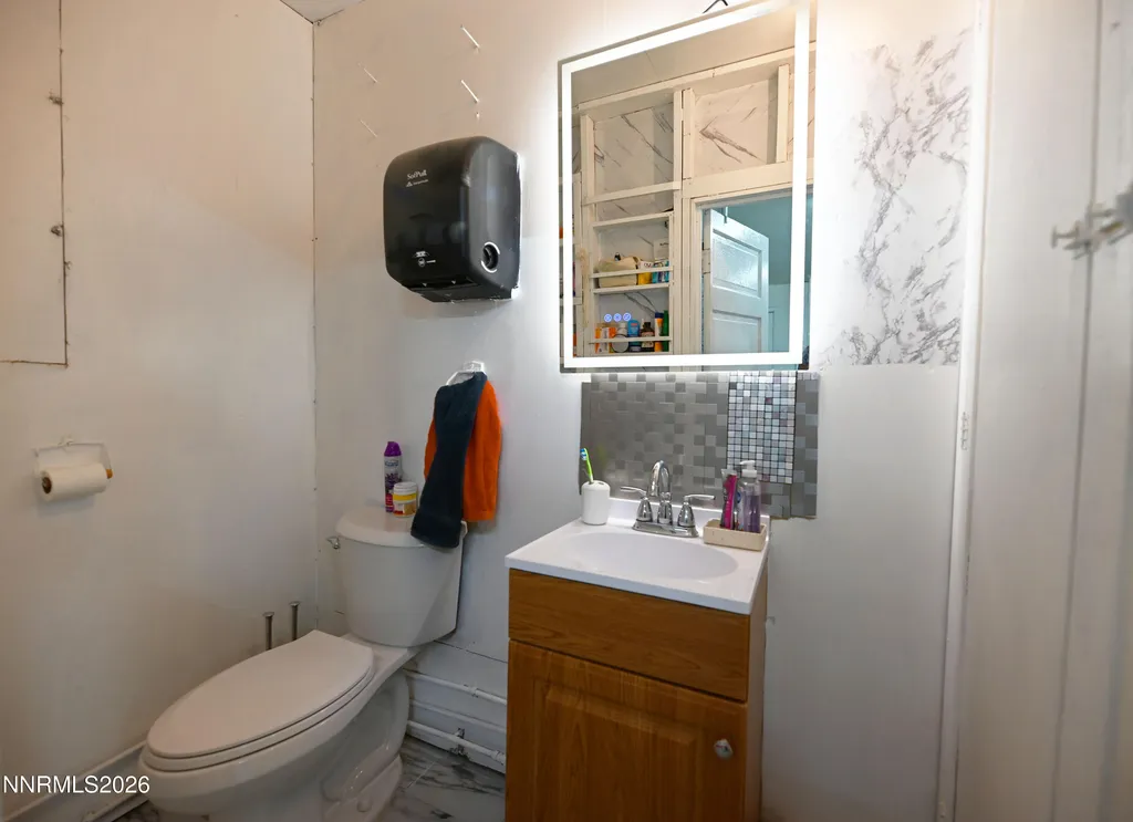 388 C Hawthorne NV 89415
