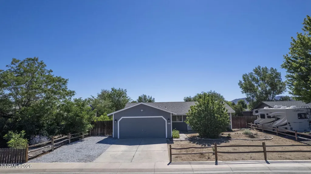 542 Yellow Jacket Dayton NV 89403