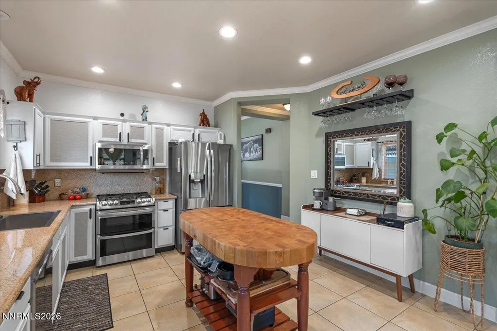 7931 Zinfandel Reno NV 89506